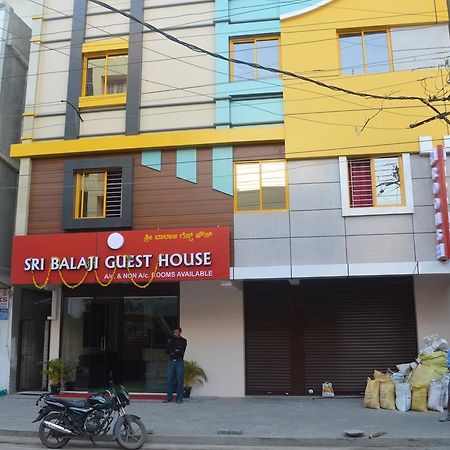 Sri Balaji Guest House Bangalore Exteriör bild
