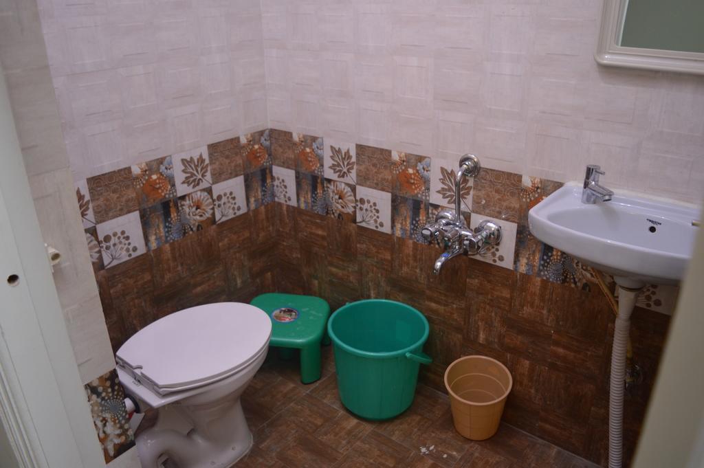 Sri Balaji Guest House Bangalore Exteriör bild