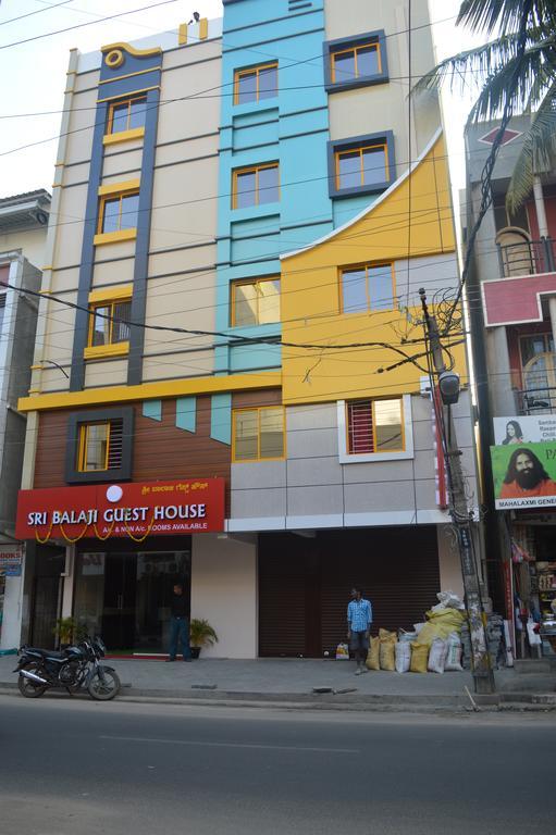 Sri Balaji Guest House Bangalore Exteriör bild