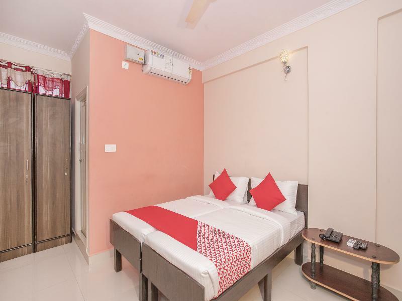 Sri Balaji Guest House Bangalore Exteriör bild