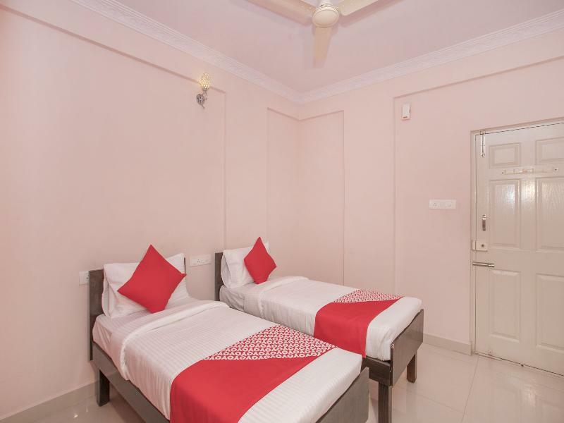 Sri Balaji Guest House Bangalore Exteriör bild